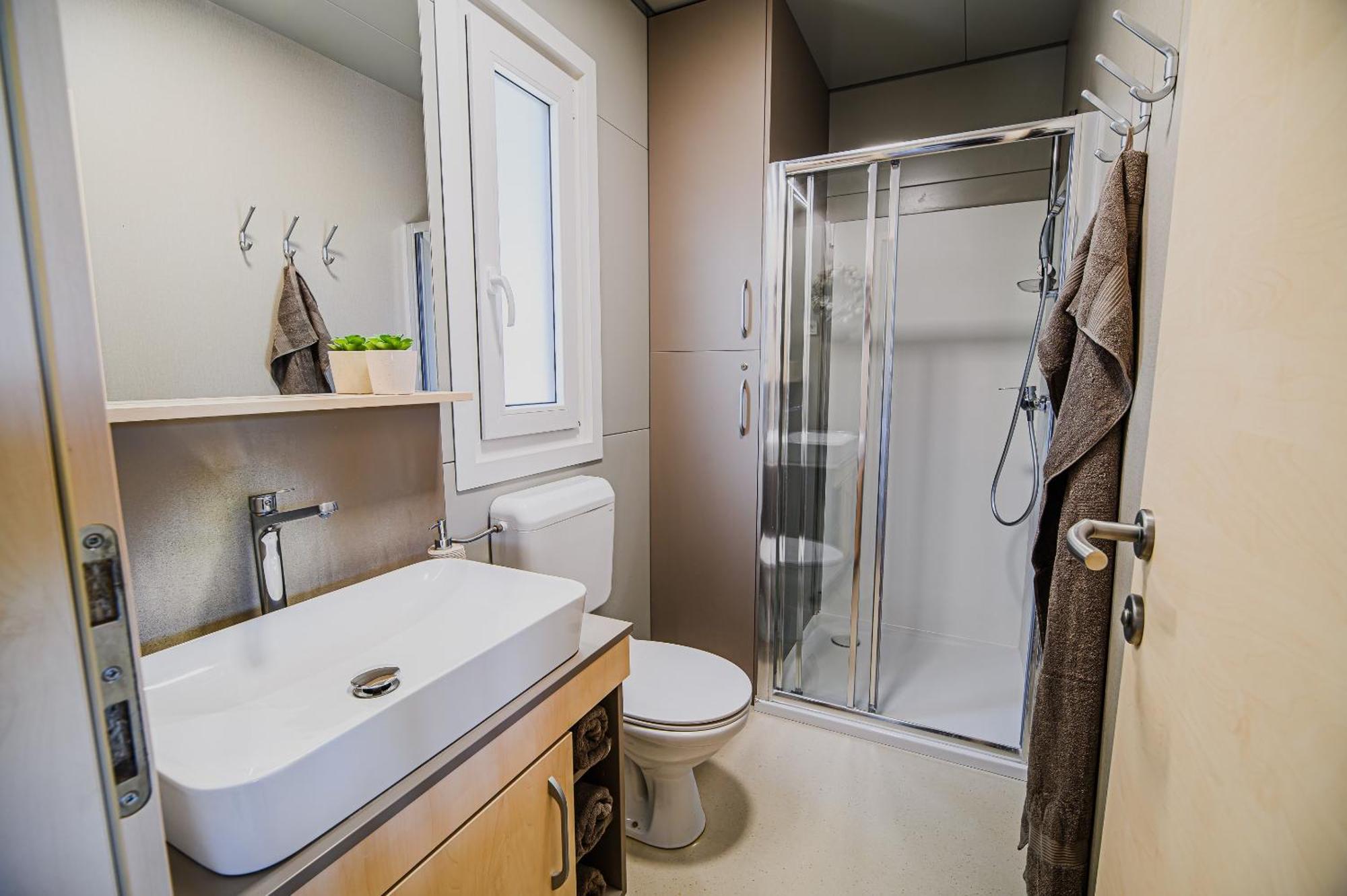 Deluxe Lake View Mobile Homes With Thermal Riviera Tickets ชาเตช อ็อบ ซาวี ภายนอก รูปภาพ